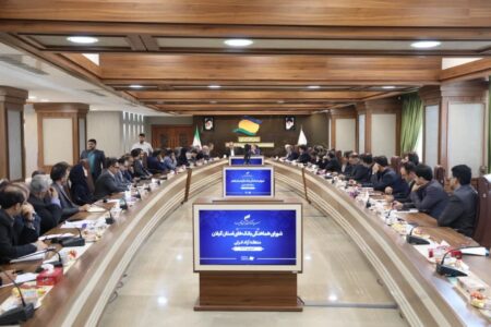 با حضور رییس کل بازرسی استان،جلسه شورای بانک‌های گیلان در منطقه آزاد انزلی تشکیل شد: رفع دغدغه های مالی كسبه مجتمع ونوس در دستور كار قرار گرفت