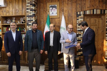 مهندس زنده دل شهردار لاهیجان رییس شورای سیاست گذاری جشنواره تئاتر خیابانی شهروند شد