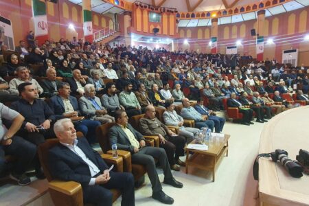 همایش تخصصی اجرای قانون الزام به ثبت رسمی معاملات اموال غیر منقول و تبیین ضرورت شرط داوری در قراردها در شهرستان لاهیجان برگزار شد؛