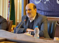 دکتر مسچیان فرماندار لاهیجان در نشست با بازاریان: صیانت از حقوق بازاریان، صیانت از آینده اقتصادی و اجتماعی شهر است.