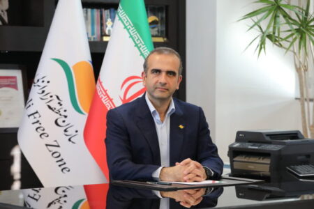 مصطفی طاعتی مقدم رئیس هیئت مدیره و مدیرعامل سازمان منطقه آزاد انزلی: برای نخستین بار صورت گرفت؛  ترانزیت ریلی سوخت از بندر كاسپین؛ گامی نو در حمل‌ونقل منطقه